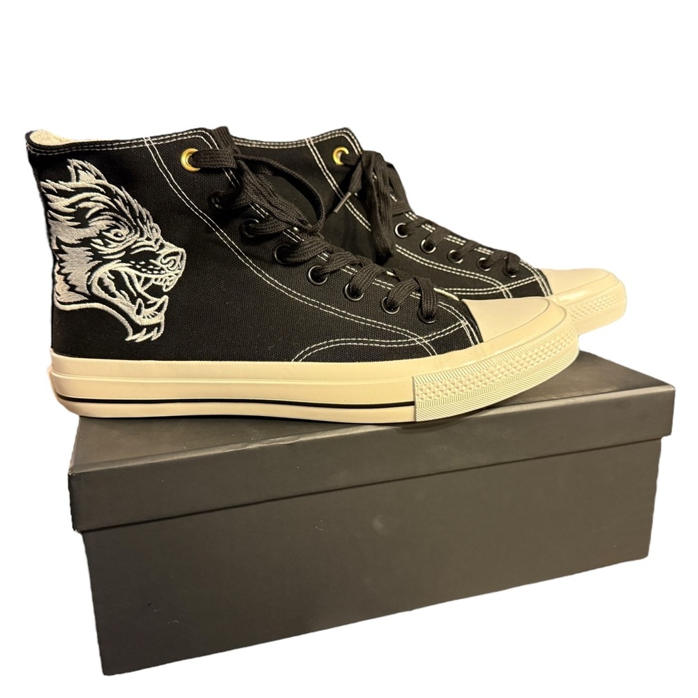 New Darc Sport High Top Shoes - Read description